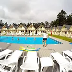 & - Calodniowe Animacje I Podgrzewany Basen W Cenie 3* Pobierowo