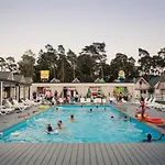 Village de vacances & - Calodniowe Animacje I Podgrzewany Basen W Cenie Pobierowo