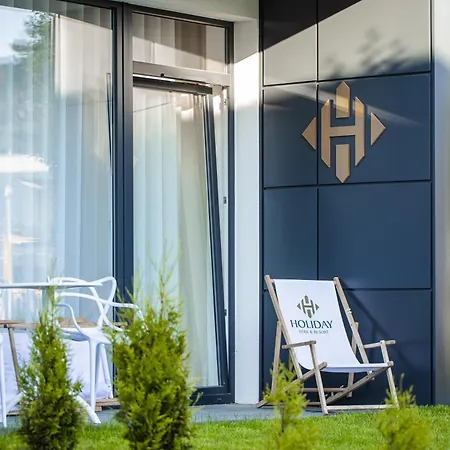 & - Calodniowe Animacje I Podgrzewany Basen W Cenie Prázdninový areál