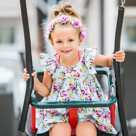 & - Calodniowe Animacje I Podgrzewany Basen W Cenie 3* Pobierowo