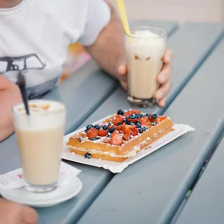 & - Calodniowe Animacje I Podgrzewany Basen W Cenie Feriepark 3*