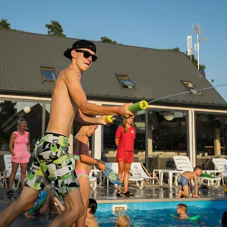 & - Calodniowe Animacje I Podgrzewany Basen W Cenie Prázdninový areál Pobierowo