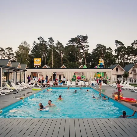 Feriepark & - Calodniowe Animacje I Podgrzewany Basen W Cenie Pobierowo