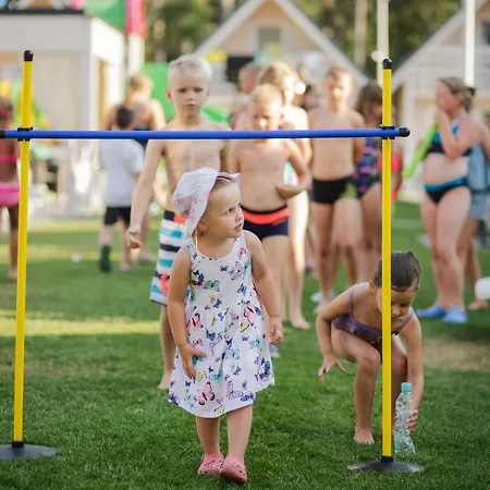 & - Calodniowe Animacje I Podgrzewany Basen W Cenie