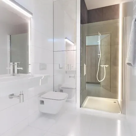 & - Calodniowe Animacje I Podgrzewany Basen W Cenie Prázdninový areál